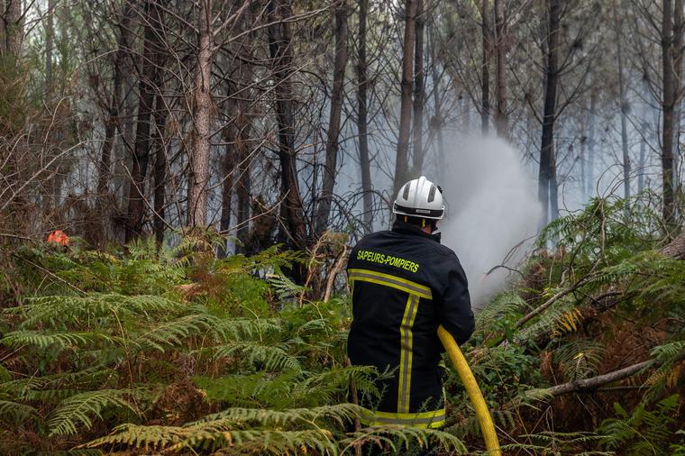 Incendie à Puilaurens : le feu pas fixé, plus de 200 hectares ravagés... Ce que l'on sait de la situation dans l'Aude