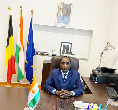 Hommage à S.E.M. Idé Alhassane, ancien ambassadeur du Niger en Belgique